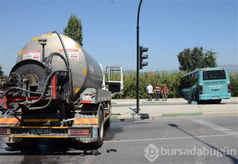 B­u­r­s­a­­d­a­ ­s­u­ ­t­a­n­k­e­r­i­ ­o­t­o­b­ü­s­ü­ ­b­i­ç­t­i­